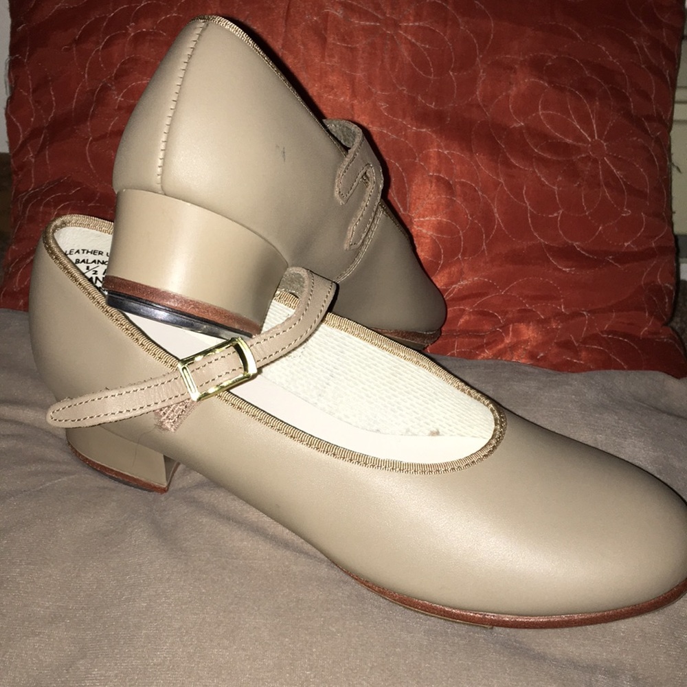 Tap dance shoes NWOT